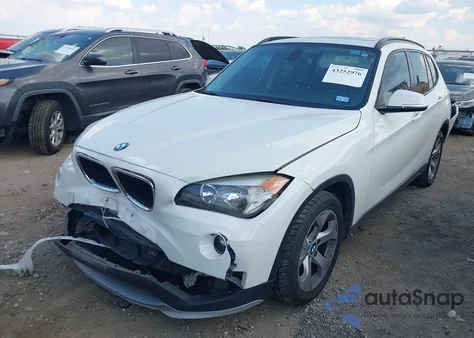 2015 BMW X1 Sdrive28I z USA, uszkodzony, nr VIN WBAVM1C56FVW57854